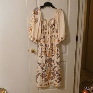 SHEIN Cream and Blue Floral Long Sleeve Dress